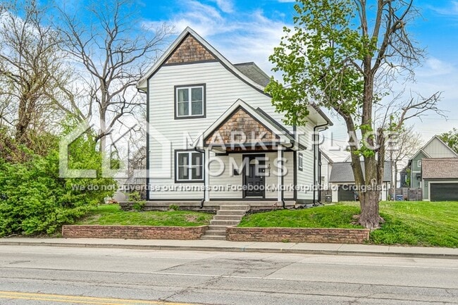 Photo - 1917 N College Ave House