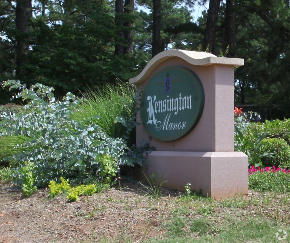 Entrance - Kensington Manor