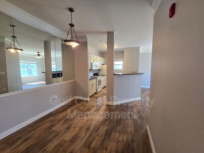 Foto del edificio - 4802 51st St W