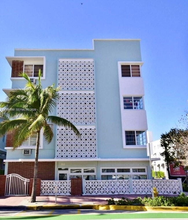 Building Photo - 158 Ocean Dr