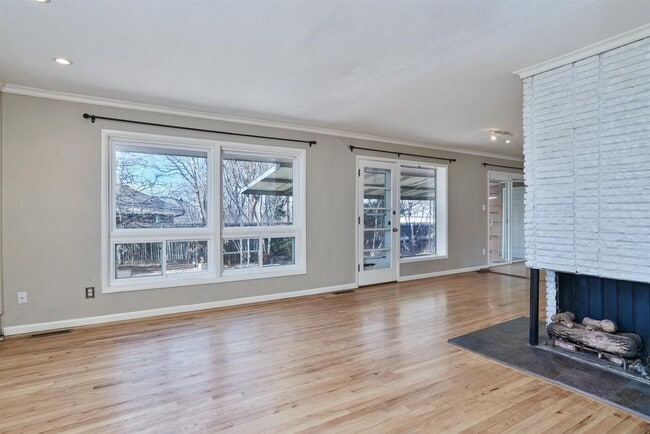 Building Photo - Move in special - Large corner lot - 2 bed...