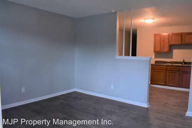 Building Photo - 2 br, 1 bath Apartment - 1817 Jackson St
