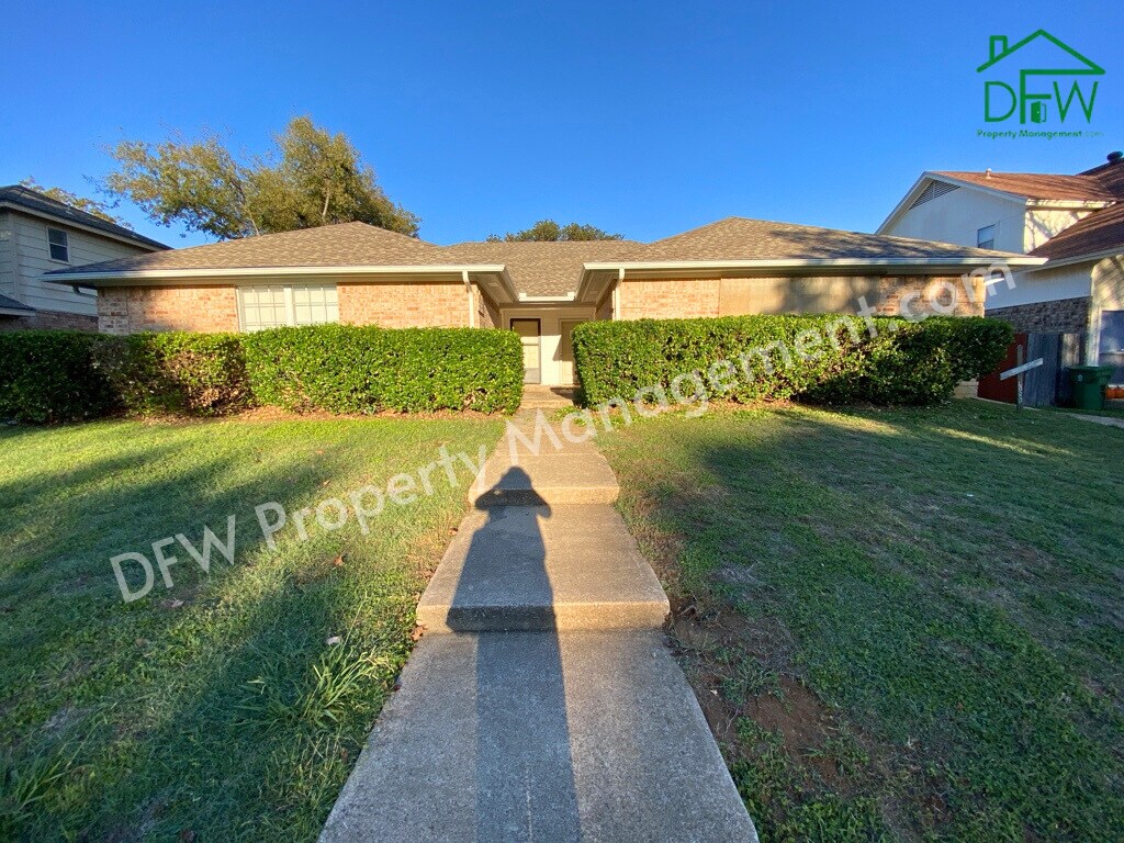 4011 Ridgebrook Dr, Arlington, TX 76015 House Rental in Arlington, TX
