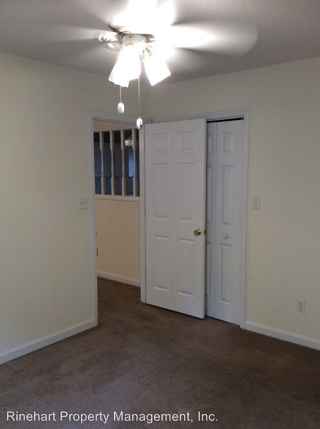 Building Photo - 3 br, 2 bath House - 3990 Redwood Drive