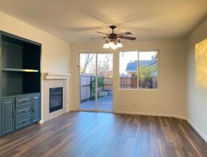 Amazing (Natomas) 4/2 Single Story!  Please read ad for viewings.