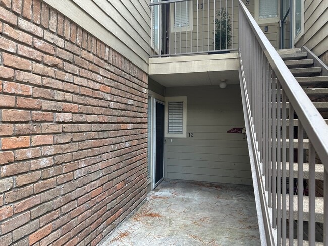 Building Photo - 5005 Georgi Ln