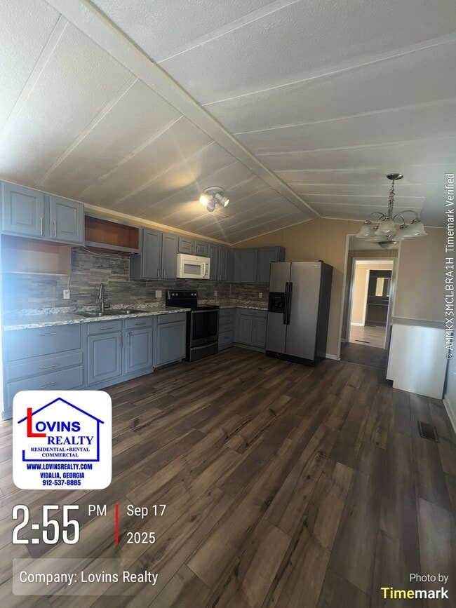 Building Photo - 3989 Cedar Crossing Vidalia Rd