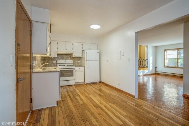Foto del edificio - 1022 Arnold Ct