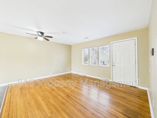 Building Photo - 3716 Mersington Ave