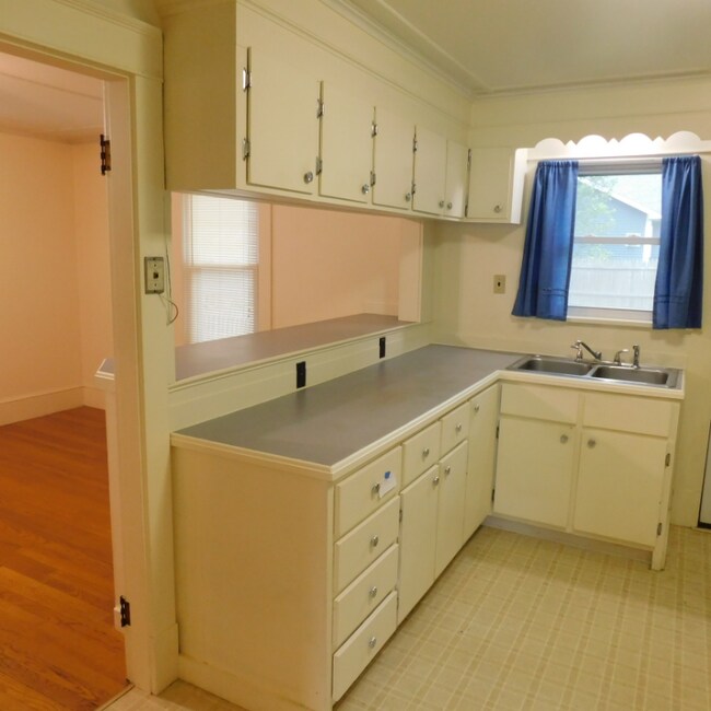 Foto del edificio - 27.5 Johnson Heights