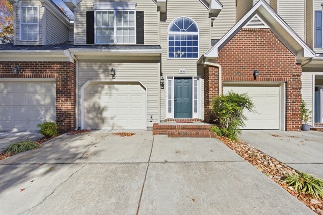 Photo - 5456 Summer Crescent House