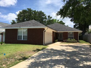 Building Photo - 1449 Greystone Dr