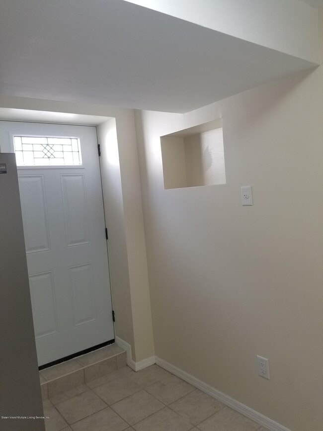 Foto del edificio - 172 Giffords Ln