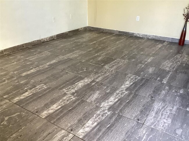 Building Photo - 134 Inconnu Ct