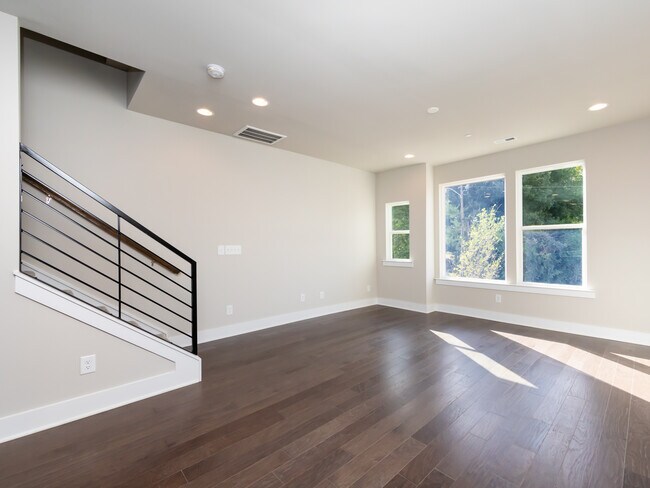 Foto del edificio - 2627 Norfolk Ave