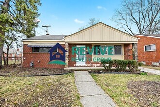 Building Photo - 13232 Hemingway St