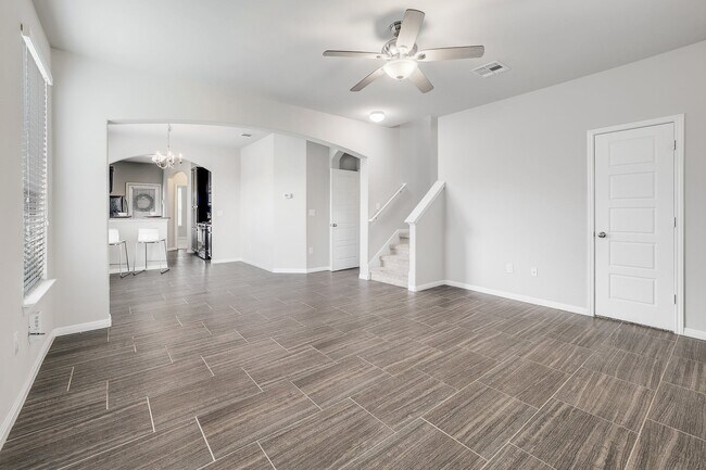 Foto del edificio - 525 N Heatherwilde Blvd