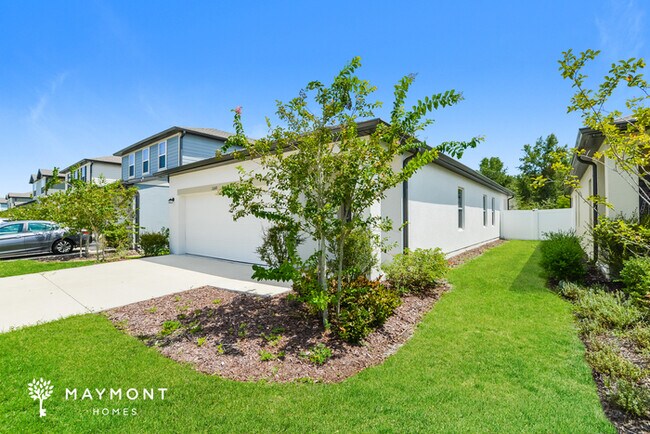 Foto del edificio - Low-Maintenance Living in a Stylish Orland...