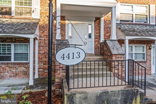 Building Photo - 4413 Romlon St