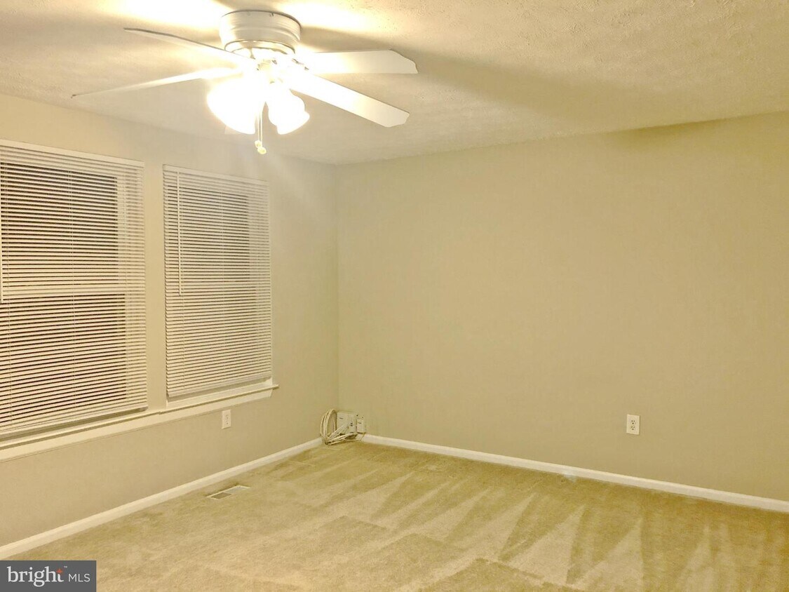 Foto principal - 9542 Quarry Bridge Ct