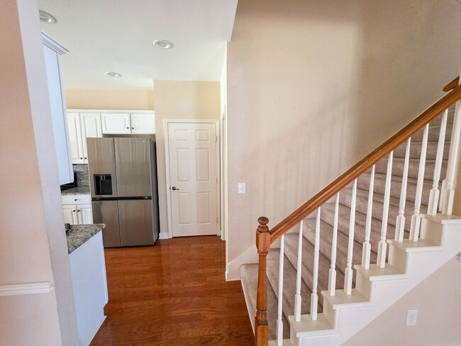 Building Photo - 218 Stoners Glen Ct