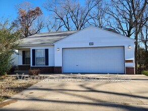 Building Photo - 1308 Spring St