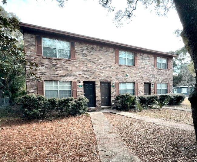 Foto del edificio - 17 Magnolia Ave SE