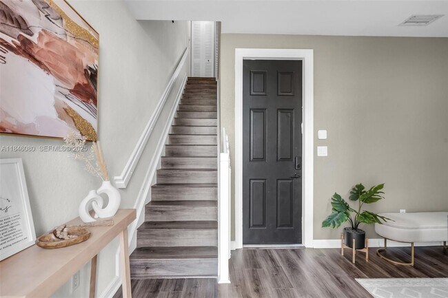 Foto del edificio - 447 Corte Madera Ln