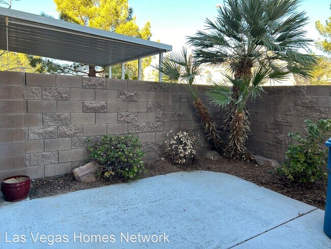 Foto del edificio - 3 br, 2.5 bath House - 428 Magnum Bark Ct