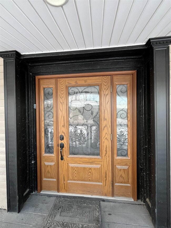 Building Photo - 40 Katrina Falls Rd