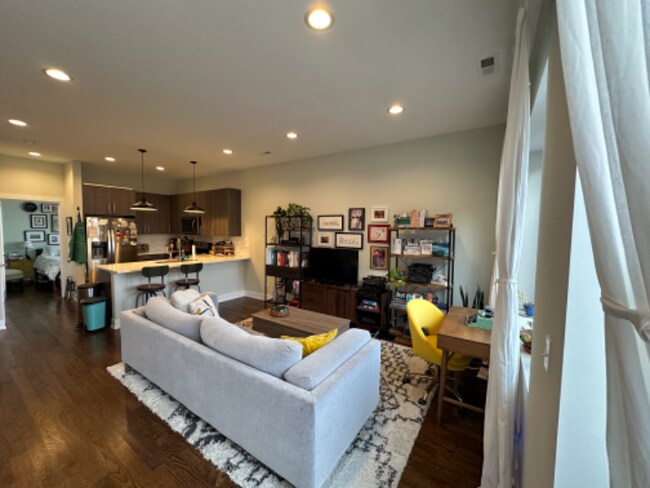 Foto del edificio - 5139 N Broadway St