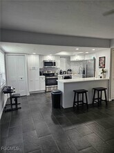 Building Photo - 5028 Chiquita Blvd S