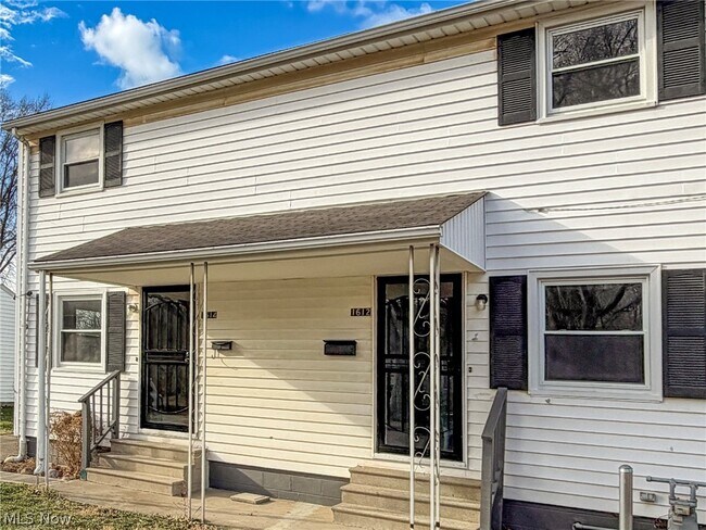 Foto del edificio - 642 Broadway