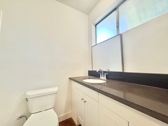 Foto del edificio - 11604 Sylvan St