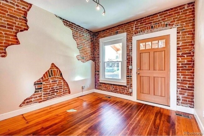 Photo - 3145 Josephine St Townhome