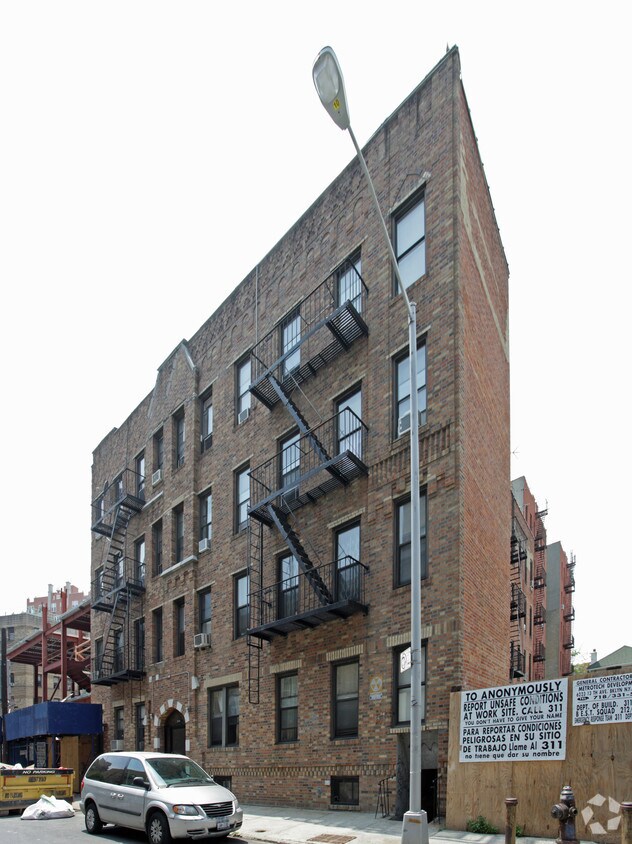 Building Photo - 3074 Brighton 14th St