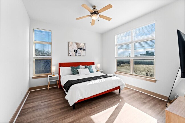 Foto del edificio - 2901 Indiana St