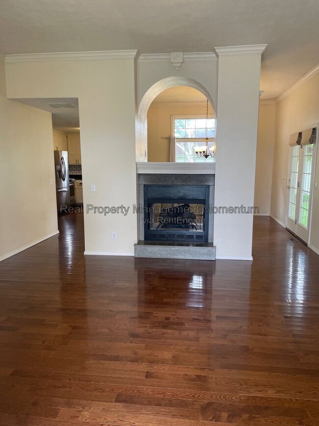 Foto del edificio - 1257 Batson Pl