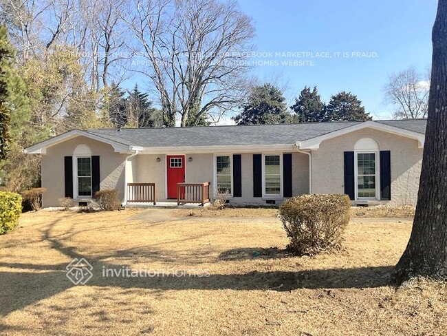 Building Photo - 562 Rollingwood Dr