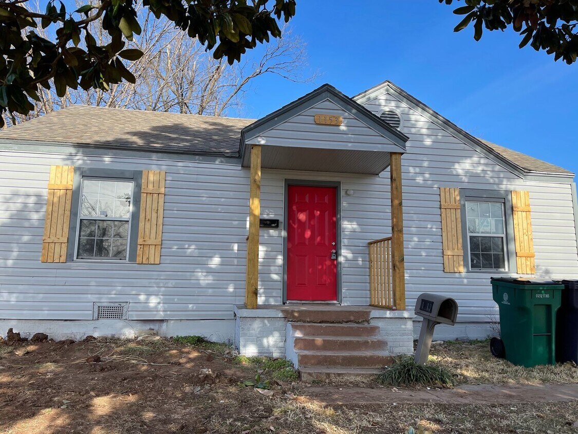 Primary Photo - 1153 Windemere Ave