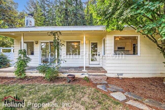 Building Photo - 3 br, 2 bath House - 19366 View Drive