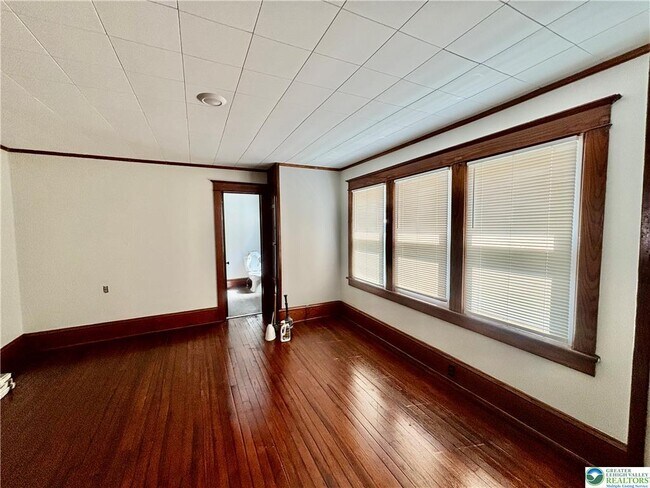 Foto del edificio - 2960 William Penn Hwy