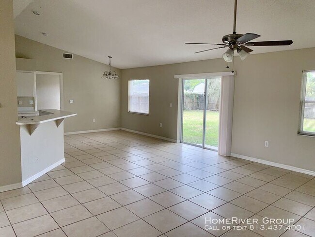 Building Photo - 3/2 Home with large fenced yard