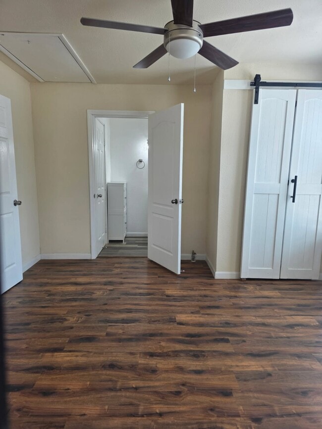 Building Photo - 8133 Brandon St