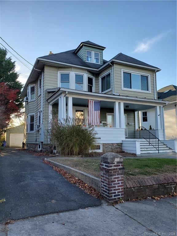 Primary Photo - 21 Quintard Ave