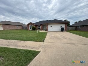 Building Photo - 406 Ali Dr