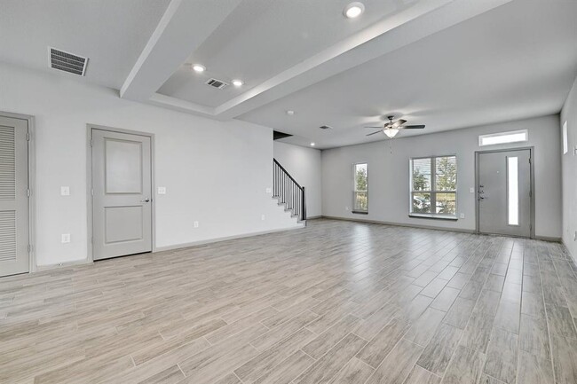 Building Photo - 5513 Charles Merle Dr.