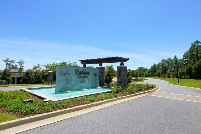 Building Photo - 904 Merganser Way