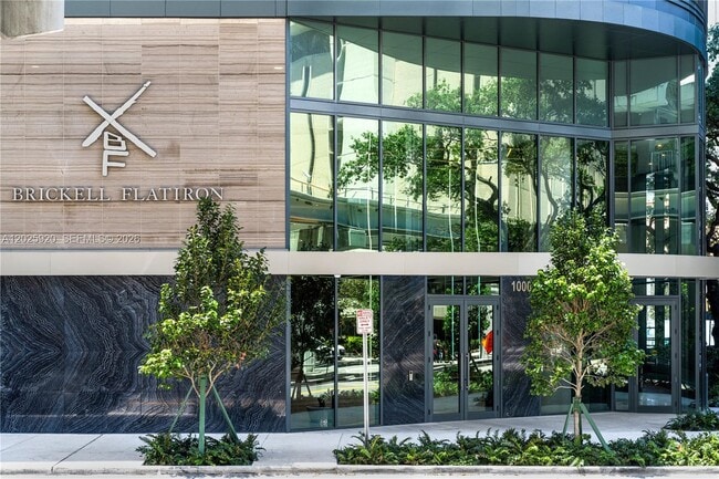 Building Photo - 1000 Brickell Ave