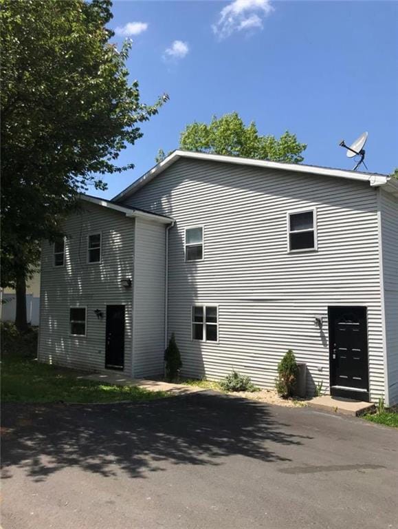 1538 E 8th St, Bethlehem, PA 18015 Townhome Rentals in Bethlehem PA